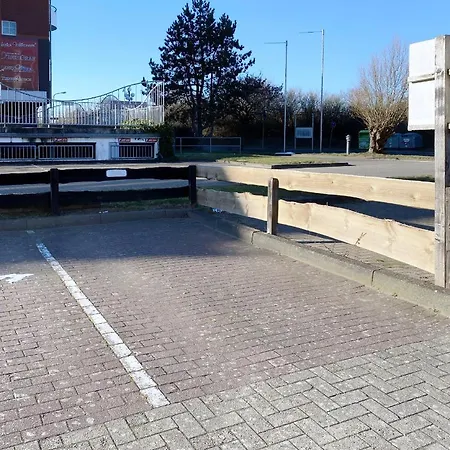 Gooss Im Haus Pavillon Apartment *